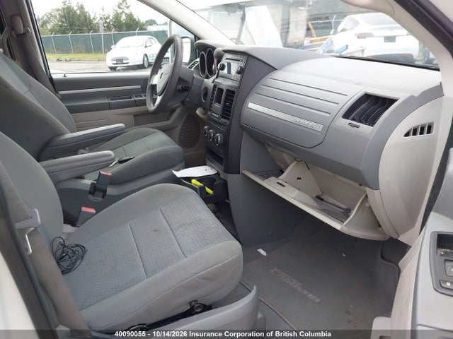 2010 Dodge Grand Caravan Se მანქანა იყიდება აუქციონზე, vin: 2D4RN4DE0AR412662, აუქციონის ნომერი: 40090055