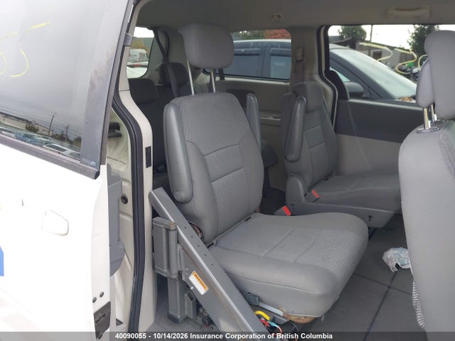 2010 Dodge Grand Caravan Se მანქანა იყიდება აუქციონზე, vin: 2D4RN4DE0AR412662, აუქციონის ნომერი: 40090055