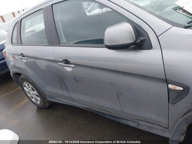 Продажа на аукционе авто 2021 Mitsubishi Rvr Es, vin: JA4AJUAUXMU605386, номер лота: 40092145