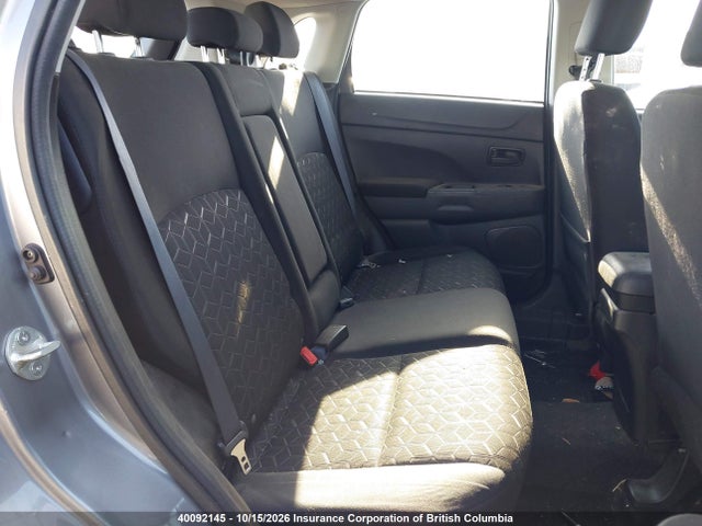 Продажа на аукционе авто 2021 Mitsubishi Rvr Es, vin: JA4AJUAUXMU605386, номер лота: 40092145