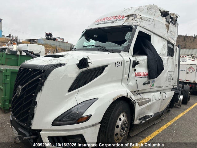 Volvo New Vnl 2027 4V4BC9EH0VN732761 Image 2