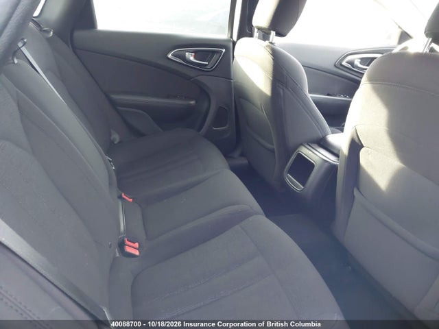 Продажа на аукционе авто 2017 Chrysler 200 Lx, vin: 1C3CCCFB8HN502143, номер лота: 40088700