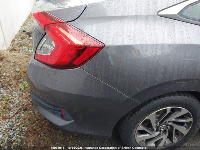 Продаж на аукціоні авто 2017 Honda Civic, vin: 2HGFC2F82HH004618, номер лоту: 40093011