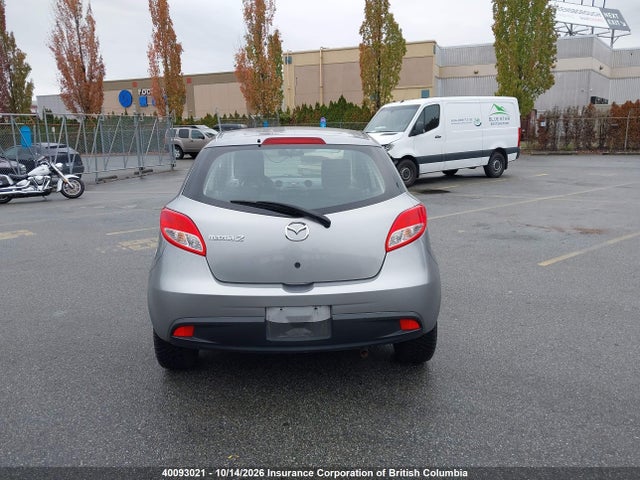 40093021 :رقم المزاد ، JM1DE1HYXB0127683 vin ، 2011 Mazda Mazda2 مزاد بيع