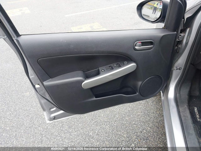 40093021 :رقم المزاد ، JM1DE1HYXB0127683 vin ، 2011 Mazda Mazda2 مزاد بيع