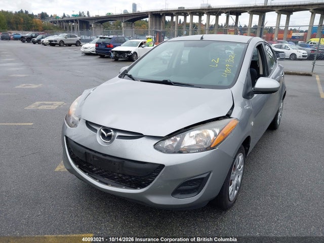 40093021 :رقم المزاد ، JM1DE1HYXB0127683 vin ، 2011 Mazda Mazda2 مزاد بيع