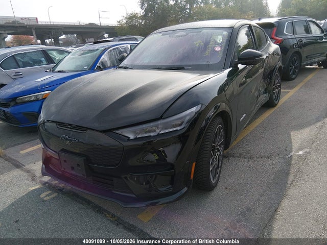 40091099 :رقم المزاد ، 3FMTK4SX6NMA07138 vin ، 2022 Ford Mustang Mach-e Gt مزاد بيع