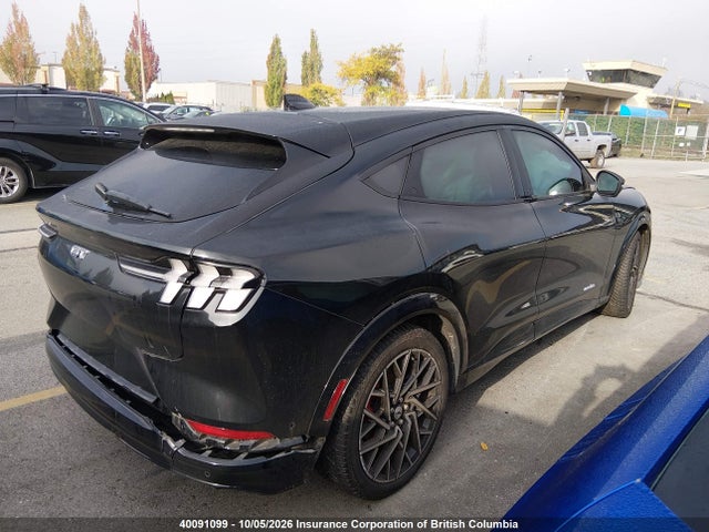 40091099 :رقم المزاد ، 3FMTK4SX6NMA07138 vin ، 2022 Ford Mustang Mach-e Gt مزاد بيع