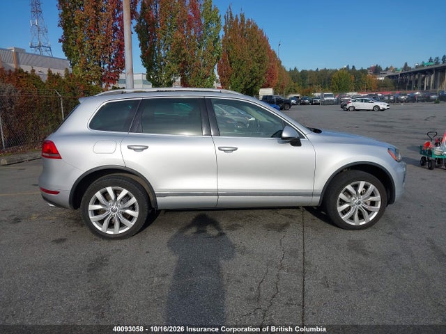 2011 Volkswagen Touareg V6 Tdi მანქანა იყიდება აუქციონზე, vin: WVGDK9BP6BD007052, აუქციონის ნომერი: 40093058