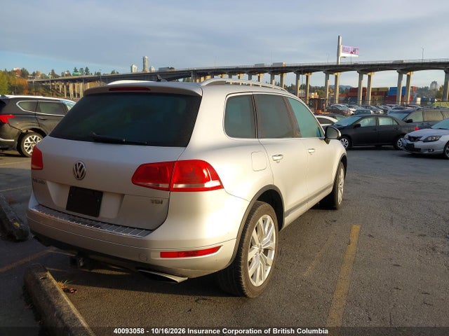 2011 Volkswagen Touareg V6 Tdi მანქანა იყიდება აუქციონზე, vin: WVGDK9BP6BD007052, აუქციონის ნომერი: 40093058