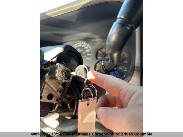 40093083 :رقم المزاد ، 1GCHK332X4F266611 vin ، 2004 Chevrolet Silverado K3500 مزاد بيع