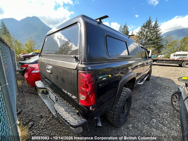 40093083 :رقم المزاد ، 1GCHK332X4F266611 vin ، 2004 Chevrolet Silverado K3500 مزاد بيع