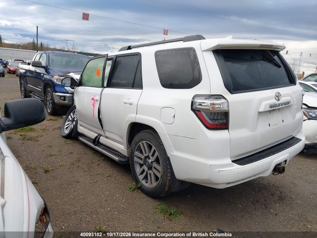 Toyota 4runner 2022 JTESU5JR3N6054593 Image 3