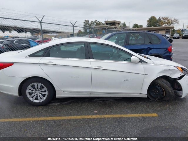 40093114 :رقم المزاد ، 5NPEB4AC3DH666276 vin ، 2013 Hyundai Sonata Gls مزاد بيع