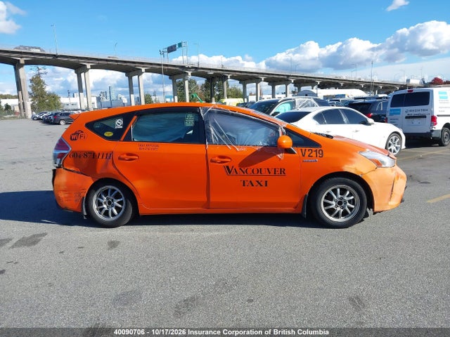 JTDZN3EU0HJ058119 Toyota PRIUS V