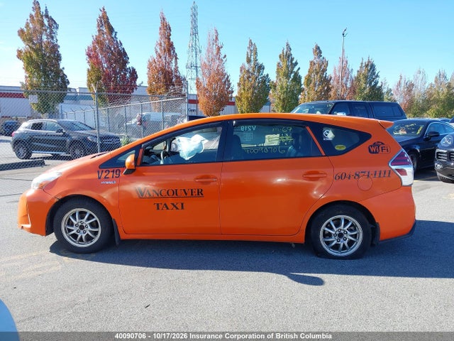 JTDZN3EU0HJ058119 Toyota PRIUS V