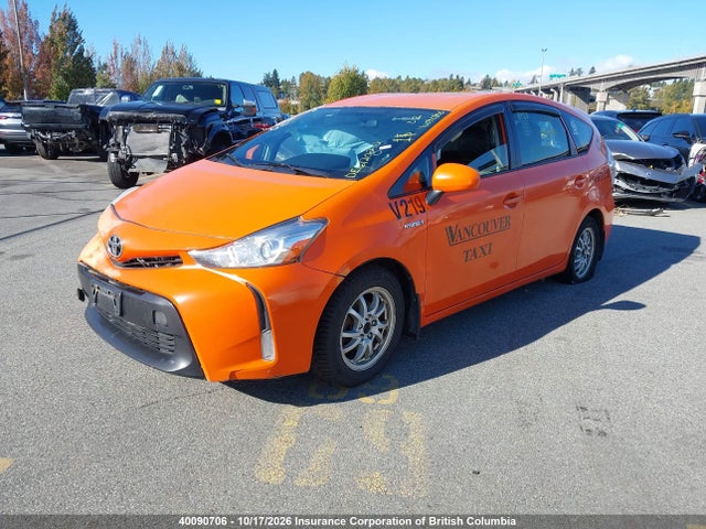 JTDZN3EU0HJ058119 Toyota PRIUS V