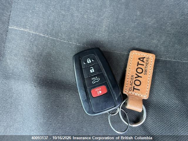Toyota RAV4 2025 2T3J1RFV9SW510631 Image 16