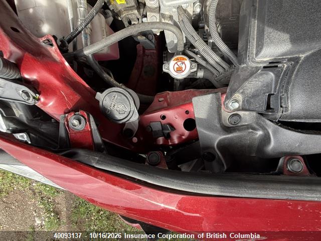 Toyota RAV4 2025 2T3J1RFV9SW510631 Image 8