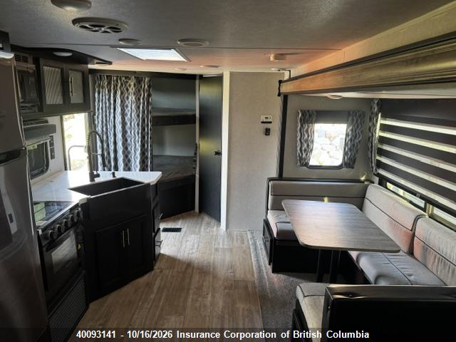 Forest River Cherokee Travel Trailer 2021 4X4TCKB23MX150660 Image 16