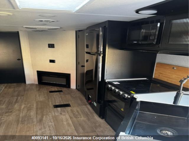 Forest River Cherokee Travel Trailer 2021 4X4TCKB23MX150660 Image 21