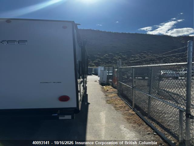 Forest River Cherokee Travel Trailer 2021 4X4TCKB23MX150660 Image 4