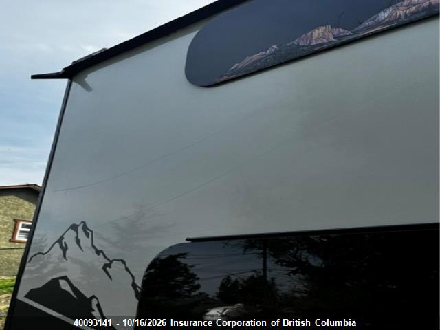 Forest River Cherokee Travel Trailer 2021 4X4TCKB23MX150660 Image 9
