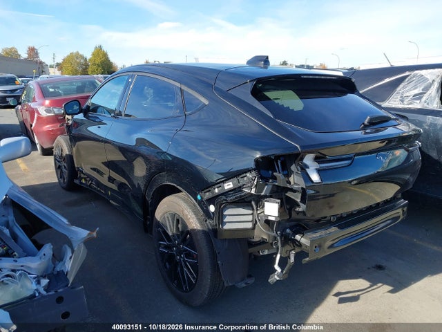 2025 Ford Mustang Mach-e Premium მანქანა იყიდება აუქციონზე, vin: 3FMTK3SU2SMA58891, აუქციონის ნომერი: 40093151