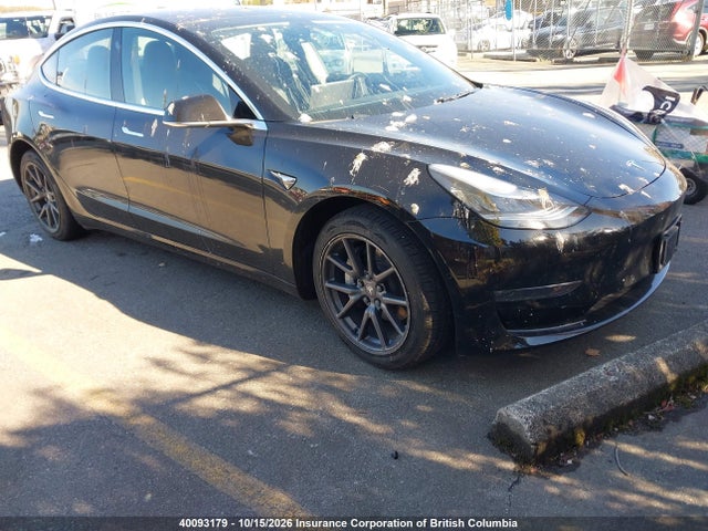 Продажа на аукционе авто 2018 Tesla Model 3 Long Range/mid Range, vin: 5YJ3E1EA1JF075542, номер лота: 40093179