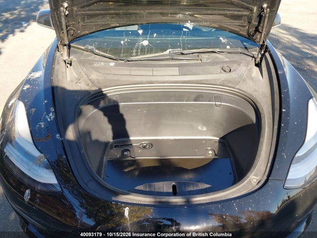 Продажа на аукционе авто 2018 Tesla Model 3 Long Range/mid Range, vin: 5YJ3E1EA1JF075542, номер лота: 40093179