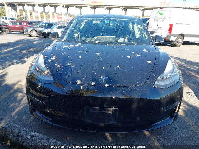 Продажа на аукционе авто 2018 Tesla Model 3 Long Range/mid Range, vin: 5YJ3E1EA1JF075542, номер лота: 40093179