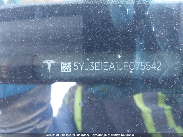 Продажа на аукционе авто 2018 Tesla Model 3 Long Range/mid Range, vin: 5YJ3E1EA1JF075542, номер лота: 40093179
