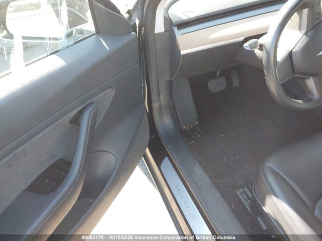 Продажа на аукционе авто 2018 Tesla Model 3 Long Range/mid Range, vin: 5YJ3E1EA1JF075542, номер лота: 40093179
