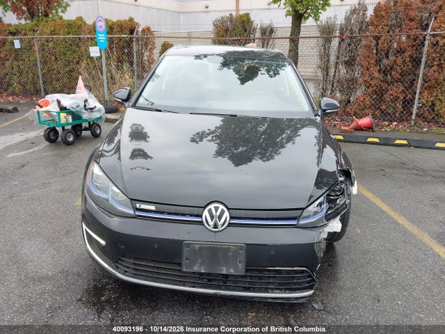 Продажа на аукционе авто 2017 Volkswagen Golf, vin: WVWPR7AU9HW954446, номер лота: 40093196