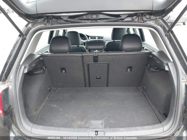 Продажа на аукционе авто 2017 Volkswagen Golf, vin: WVWPR7AU9HW954446, номер лота: 40093196