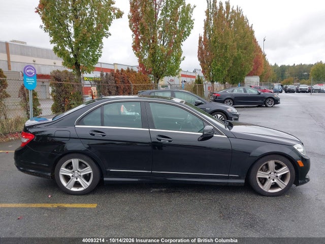 40093214 :رقم المزاد ، WDDGF8BB3BF588220 vin ، 2011 Mercedes-benz C 300 4matic مزاد بيع