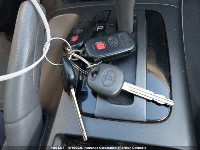 Aukcja sprzedaży 2003 Toyota Camry, vin: JTDBE32KX30172583, numer aukcji: 40093237