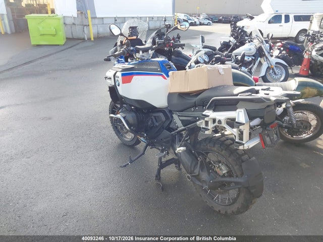 40093246 :رقم المزاد ، WB10M3301S6K59336 vin ، 2025 Bmw R 1300 Gs Adventure مزاد بيع
