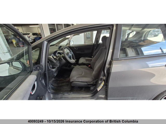 Honda Fit 2014 LUCGE8G55E3003767 Image 11