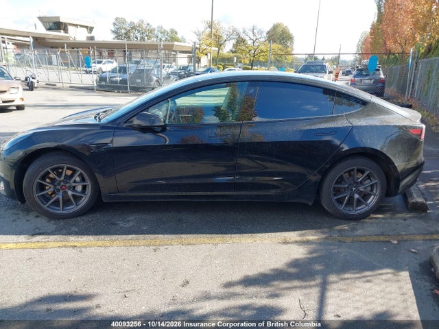 Tesla MODEL 3 2021 5YJ3E1EA2MF907054 Image 14
