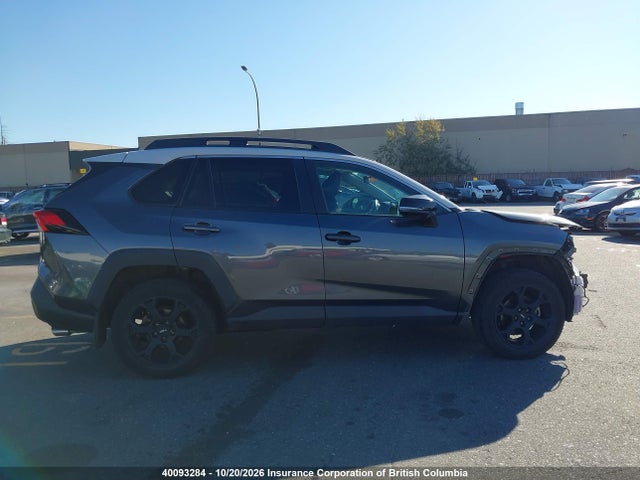 40093284 :رقم المزاد ، 2T3J1RFV8LC078813 vin ، 2020 Toyota Rav4 مزاد بيع