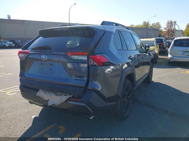 40093284 :رقم المزاد ، 2T3J1RFV8LC078813 vin ، 2020 Toyota Rav4 مزاد بيع
