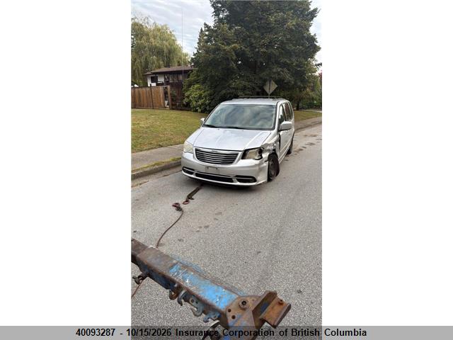 2012 Chrysler Town & Country Touring მანქანა იყიდება აუქციონზე, vin: 2C4RC1BG4CR292941, აუქციონის ნომერი: 40093287