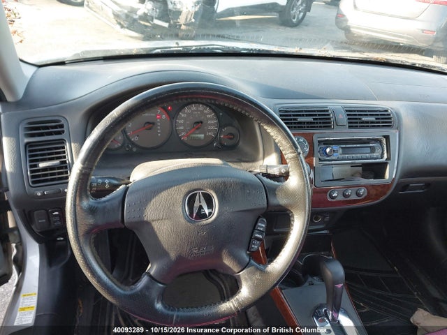 40093289 :رقم المزاد ، 2HHES36842H000769 vin ، 2002 Acura 1.7el Premium مزاد بيع