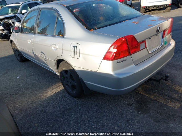 40093289 :رقم المزاد ، 2HHES36842H000769 vin ، 2002 Acura 1.7el Premium مزاد بيع