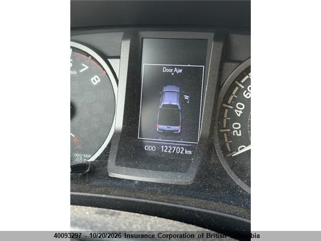 5TFCZ5AN5KX165823 Toyota Tacoma Trd Sport