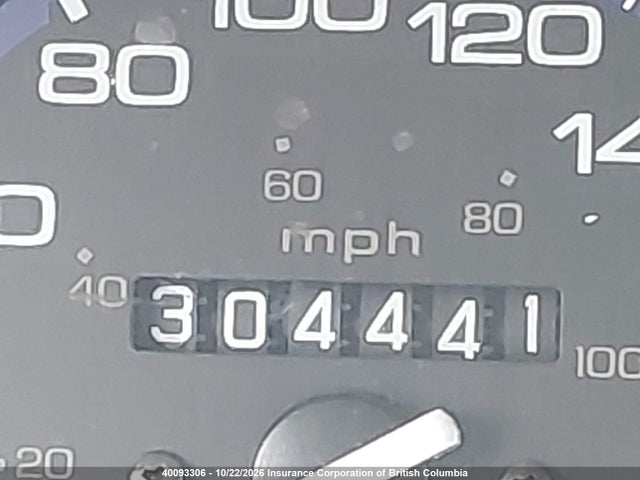 Продажа на аукционе авто 2000 Honda Civic, vin: 2HGEJ6689YH921399, номер лота: 40093306