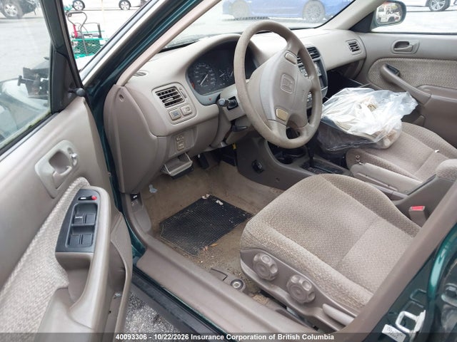 Продажа на аукционе авто 2000 Honda Civic, vin: 2HGEJ6689YH921399, номер лота: 40093306