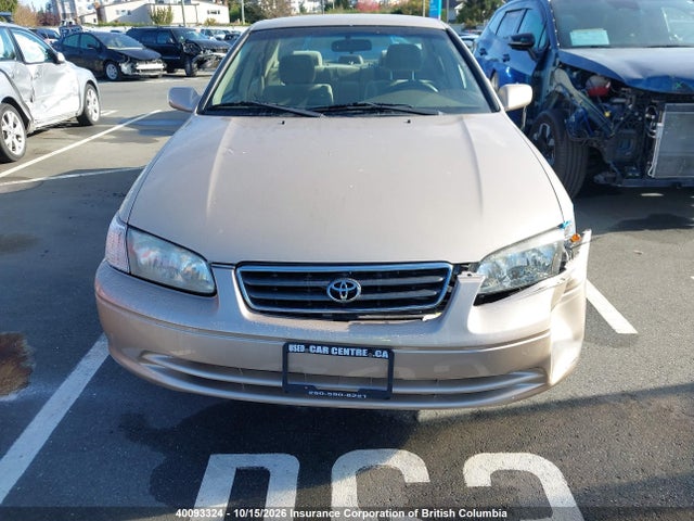 40093324 :رقم المزاد ، JT2BG22K310532822 vin ، 2001 Toyota Camry مزاد بيع