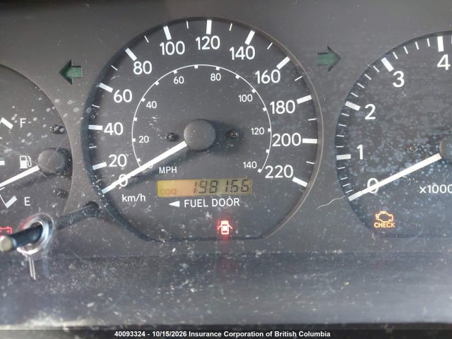 40093324 :رقم المزاد ، JT2BG22K310532822 vin ، 2001 Toyota Camry مزاد بيع
